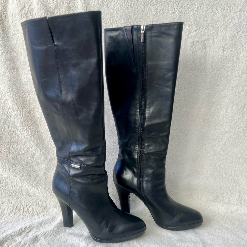 Geox Knee-high Leather heeled boots (3”)